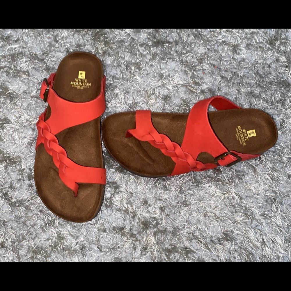 White Mountain genuine leather upper sandal